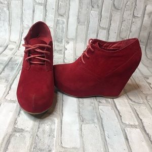 Red/burgundy wedge ankle booties